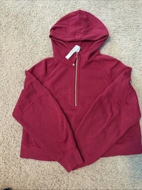 Lulu Lemon cropped scuba